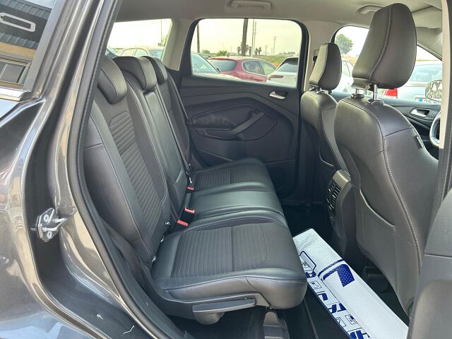 FORD KUGA TITANIUM 4X4 2.0 TDCI AUTO SPANISH LHD IN SPAIN 81000 MILES SUPER 2017